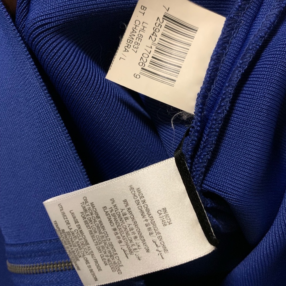 BCBG form fitting dress - Picture 5 of 6